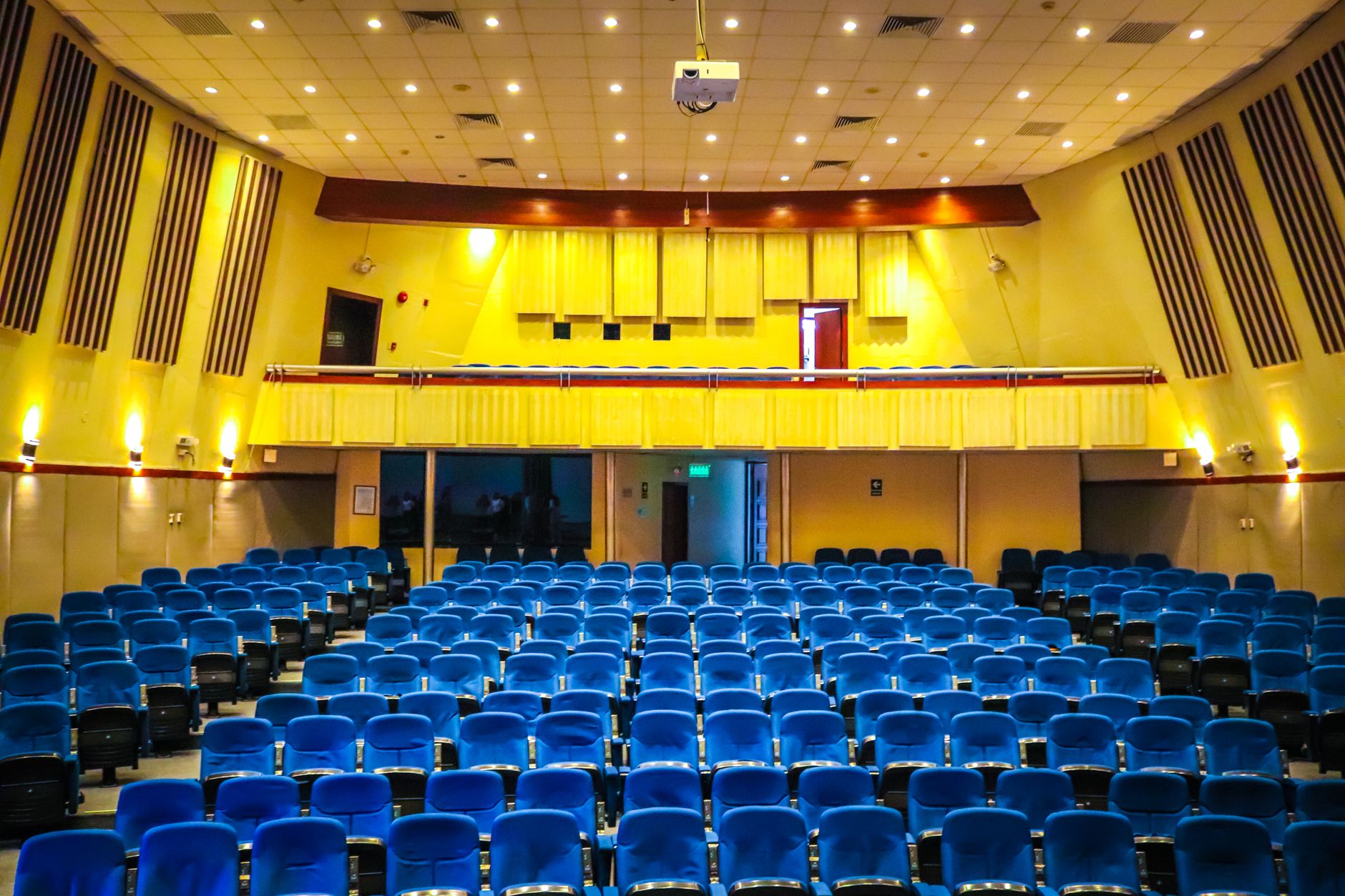 How to judge a wedding venue you have never stood in