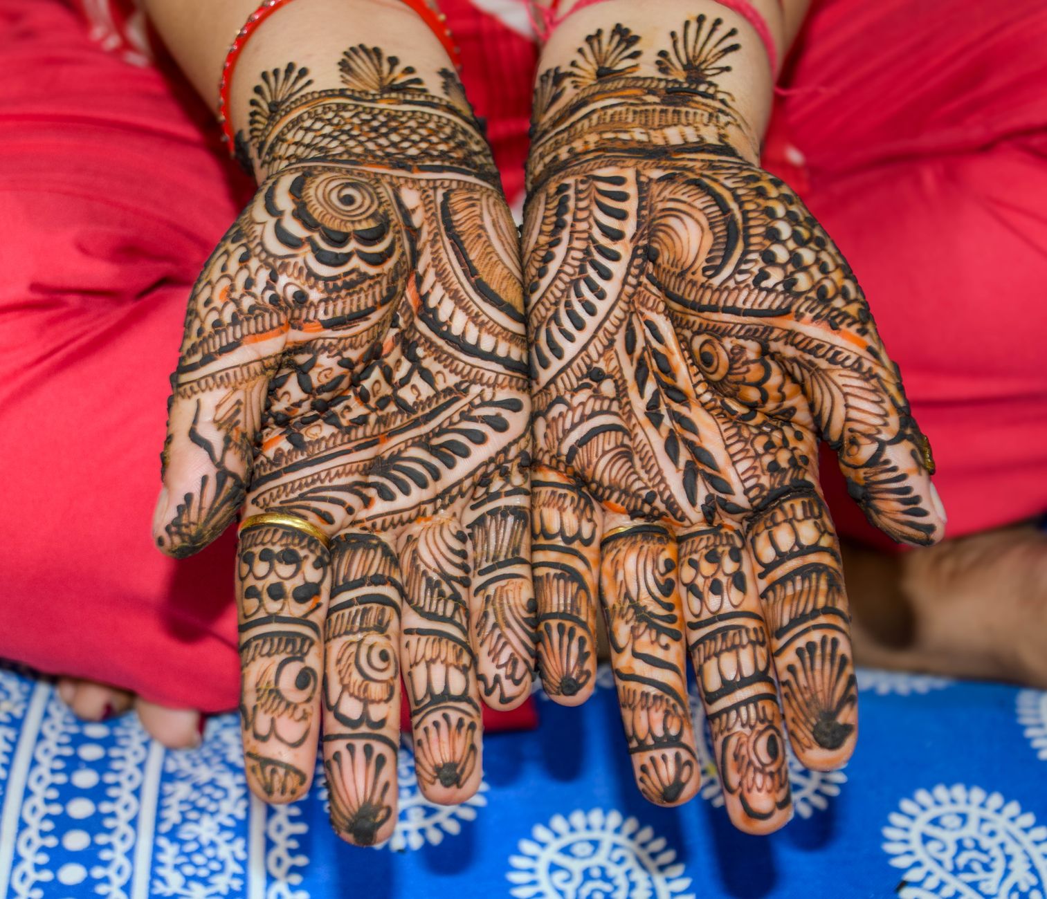 The henna night explained, for guests who have never seen one