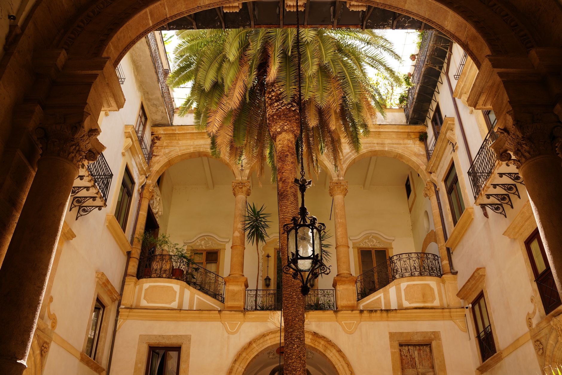 Cave Terrace Hotel