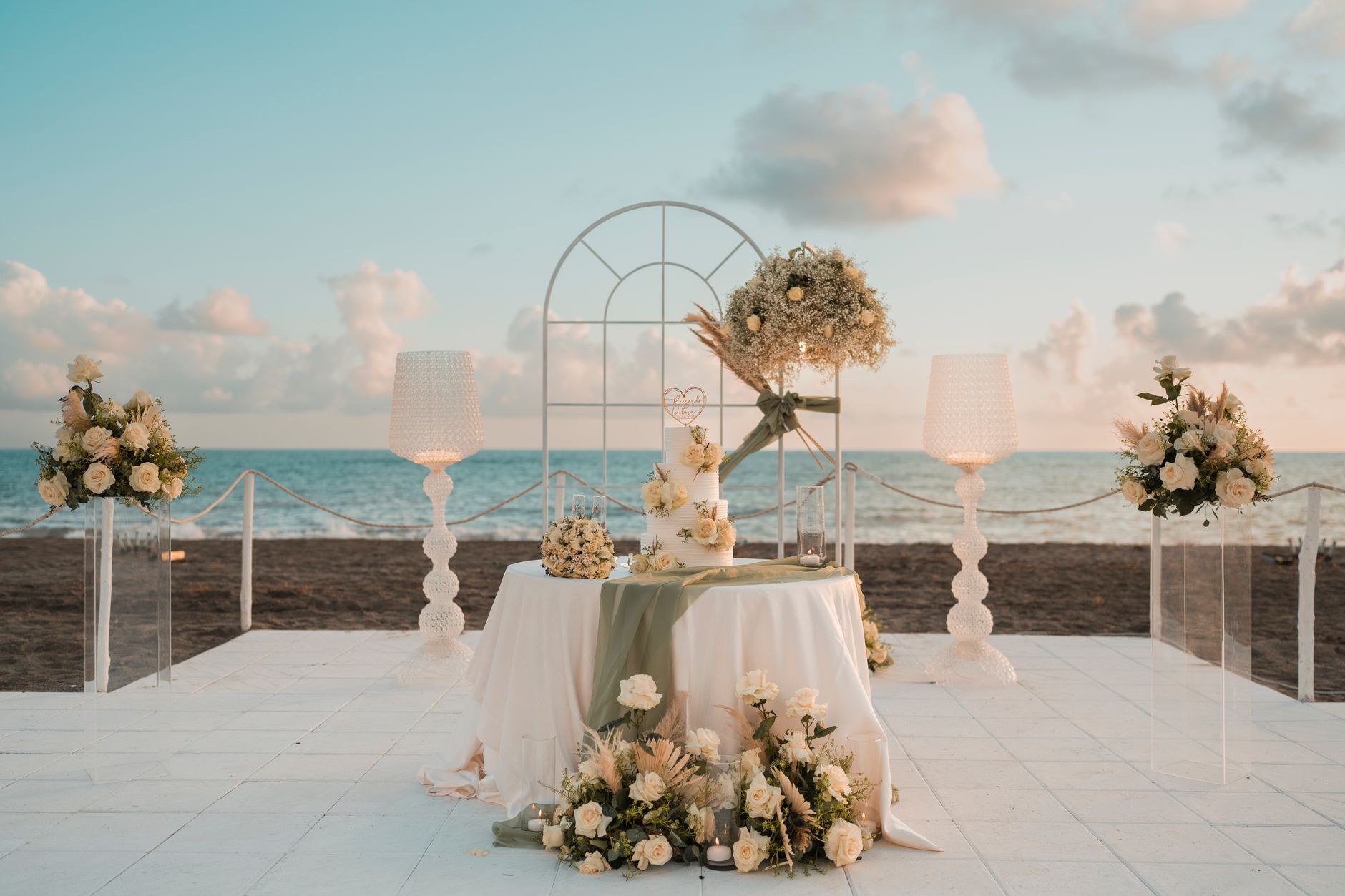 Lara Beach Terrace